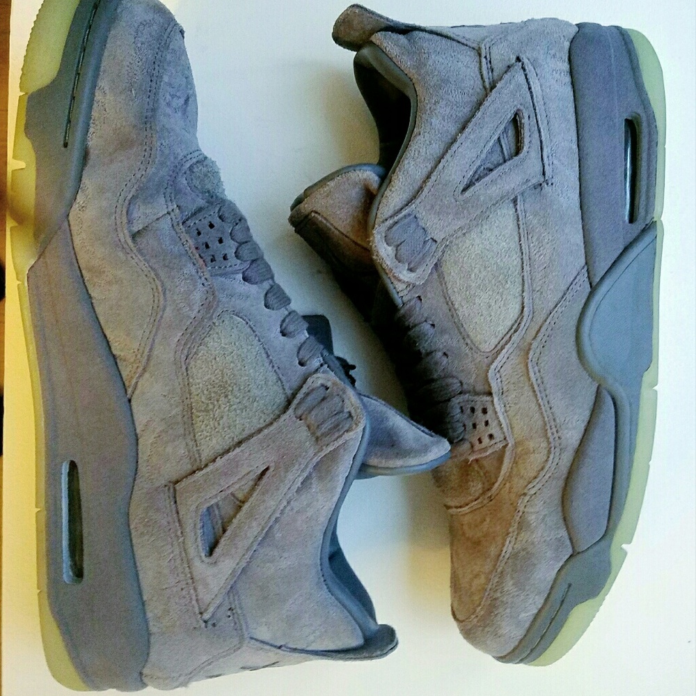 JORDAN x Air Jordan 4 Retro